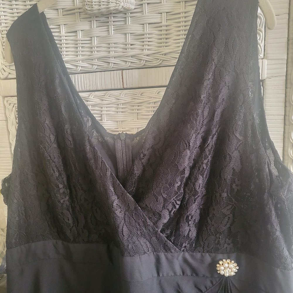 Black layer lace and chiffon dress size 2x